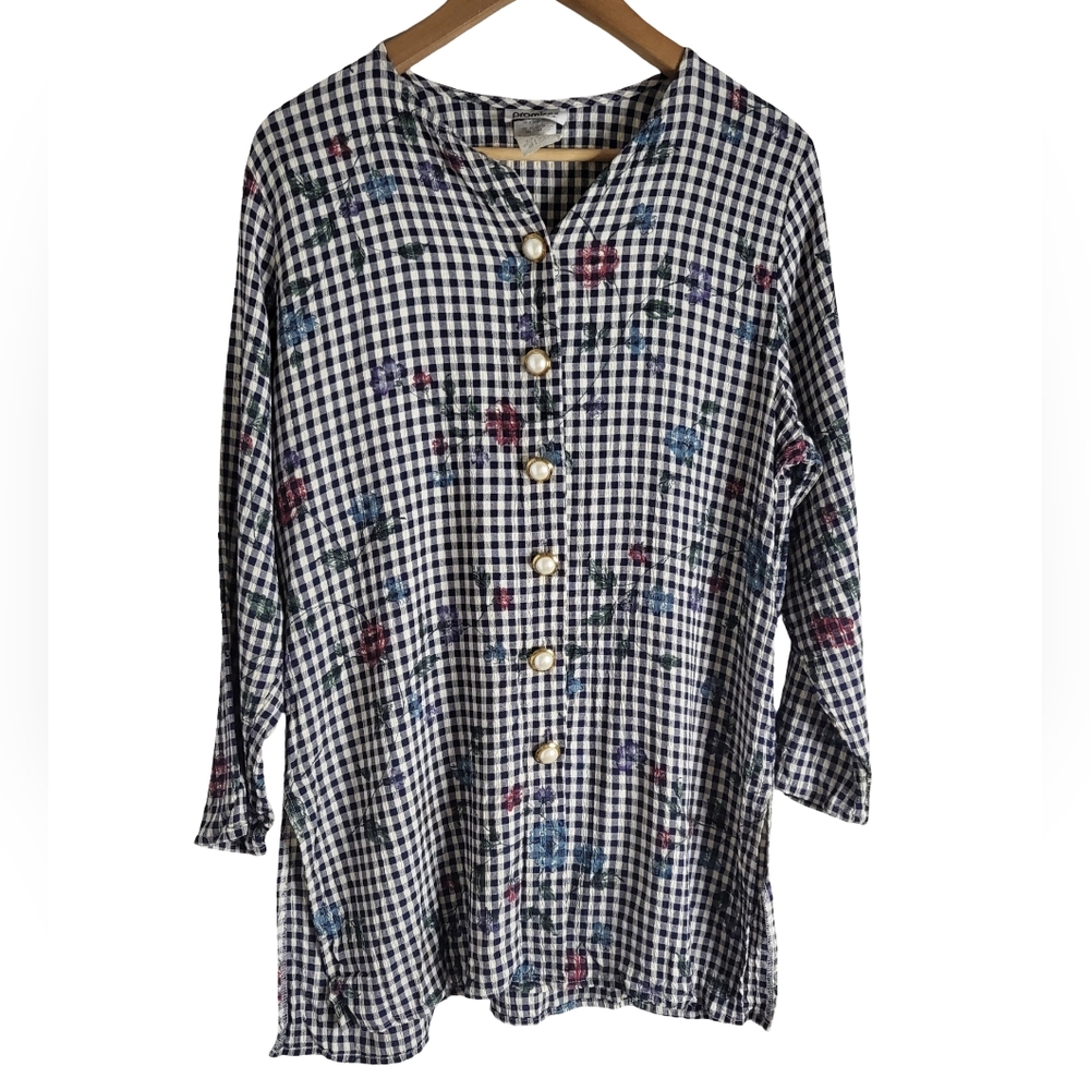 Promises Navy and White Gingham Floral Button Down Vintage Shirt